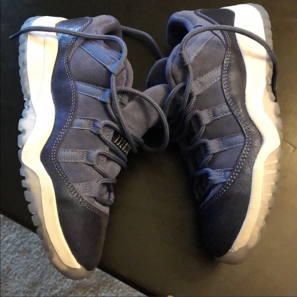 Jordan’s size 1y